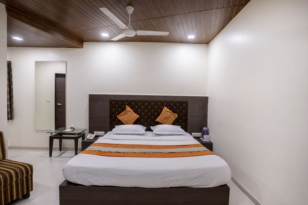 Hotel Ashish 14/39