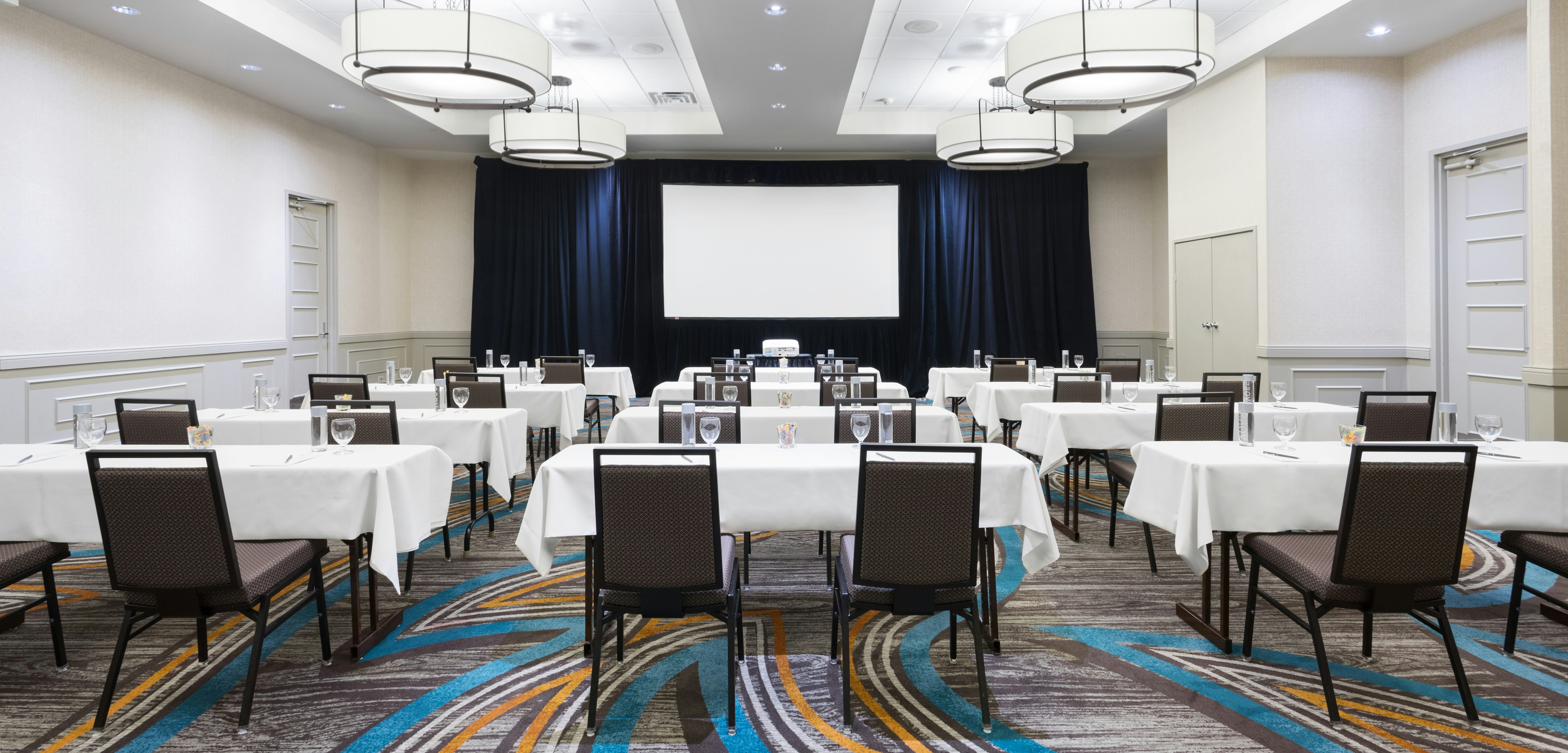 Embassy Suites by Hilton Denver Tech Center 50/64