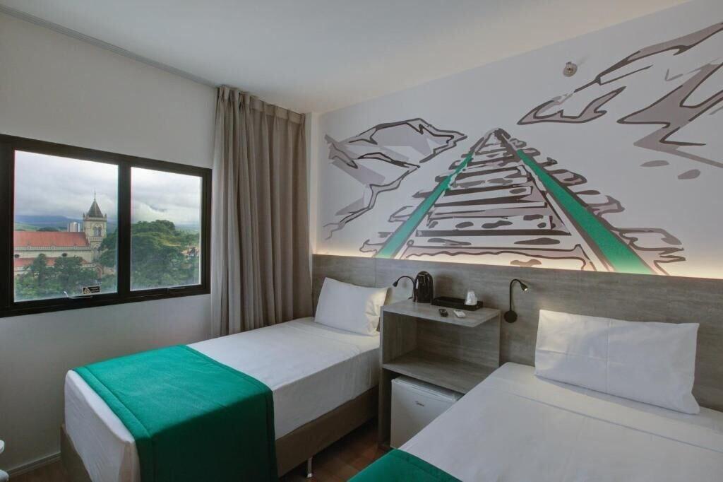 Summit Suites Hotel Cruzeiro 58/62