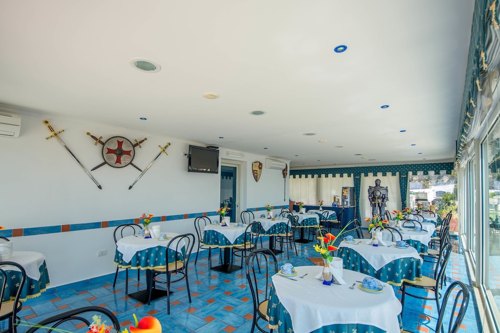 Albergo Riviera 34/46