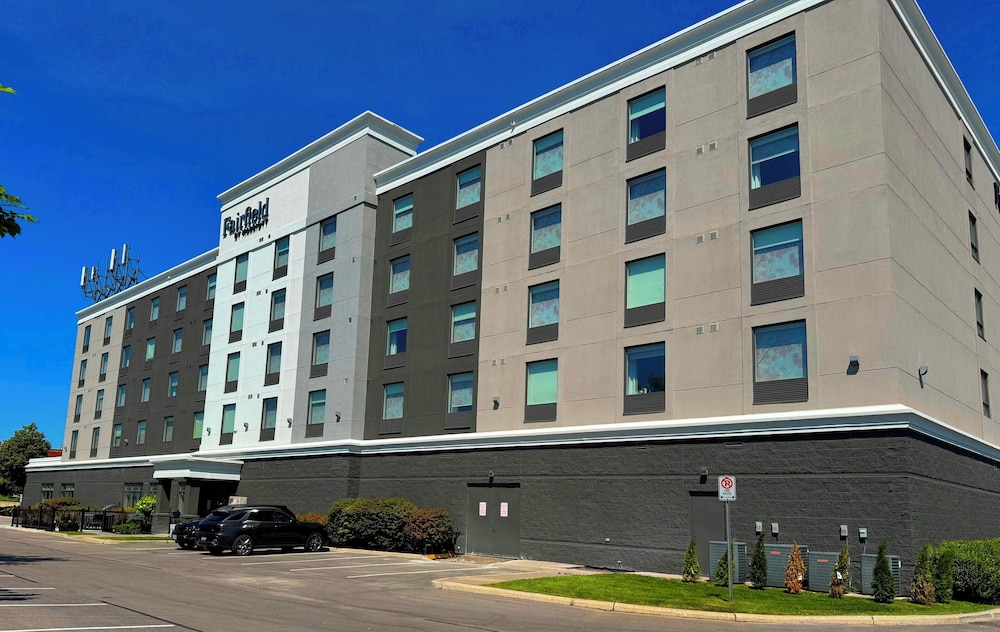 Newmarket Hotel And Suites 3/66