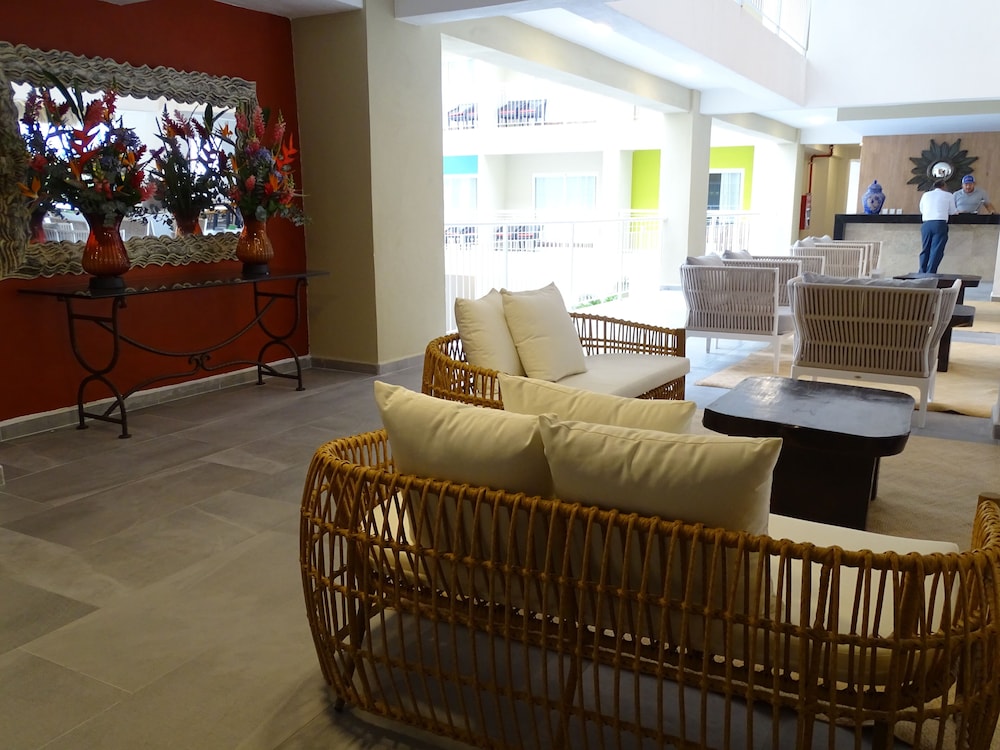 Decameron Isla Coral Guayabitos Ramada All Inclusive Resort 28/48