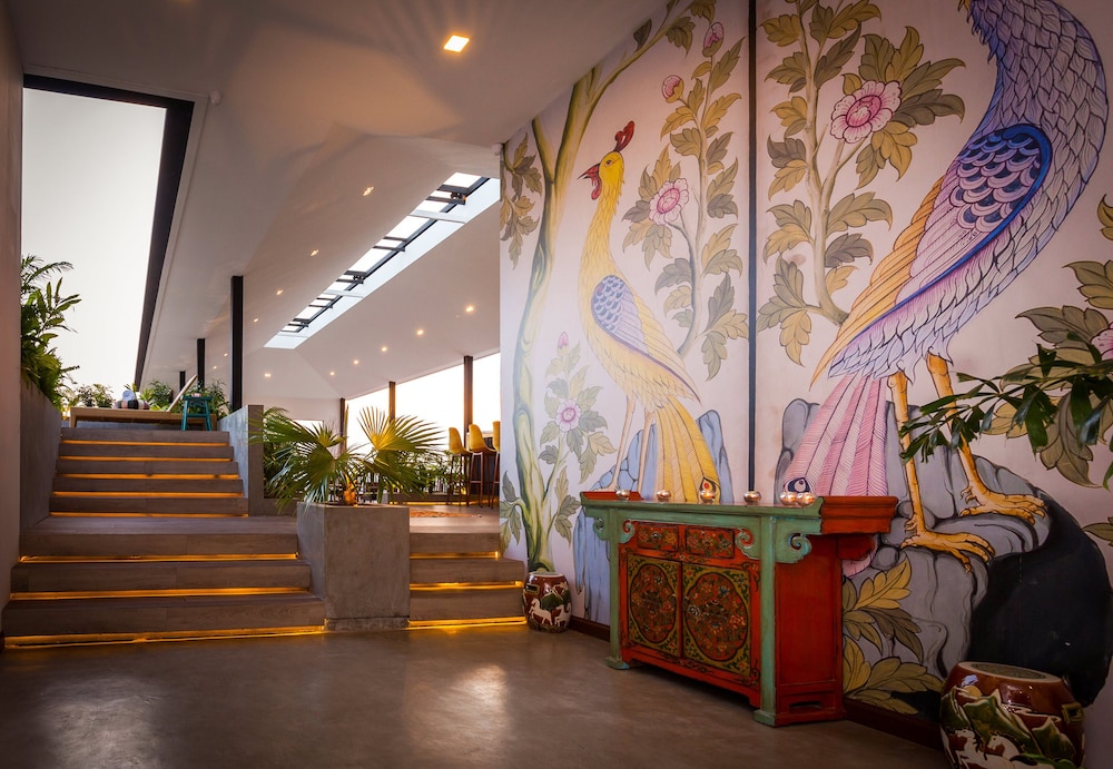 Lao Poet Hotel 13/71