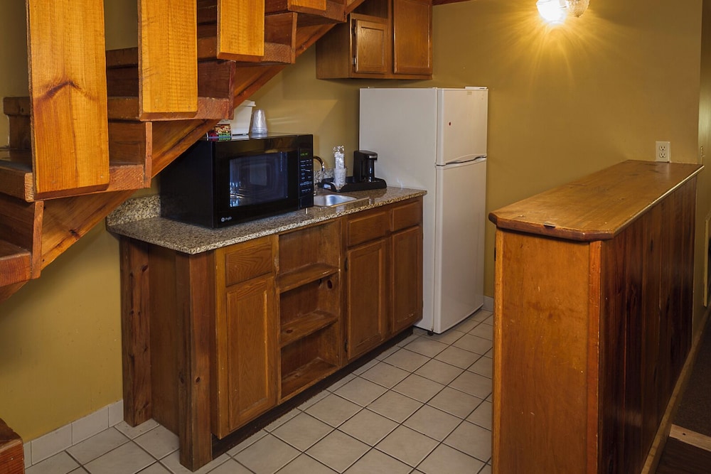 Timbers Lodge 61/69
