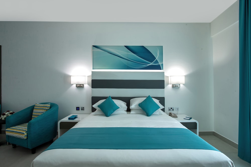 City Avenue Al Reqqa Hotel 6/35