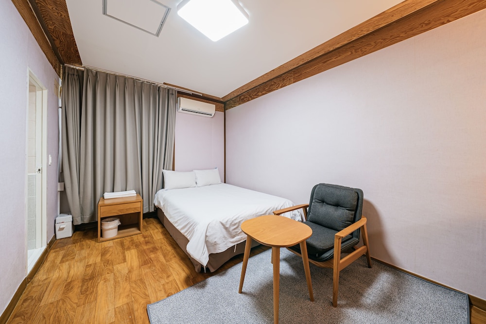 Miju Hotel 26/50