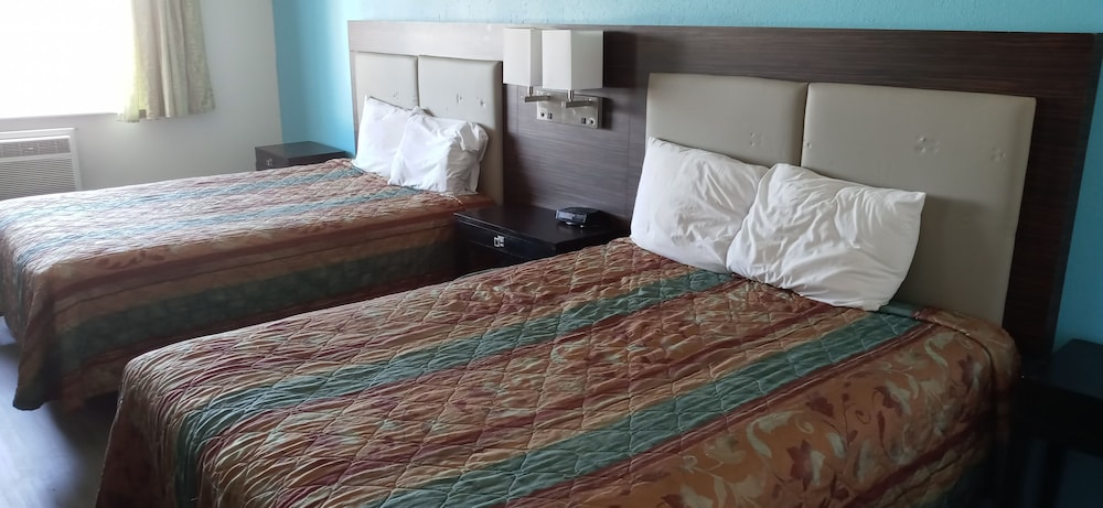 Nampa Inn & Suites 19/46