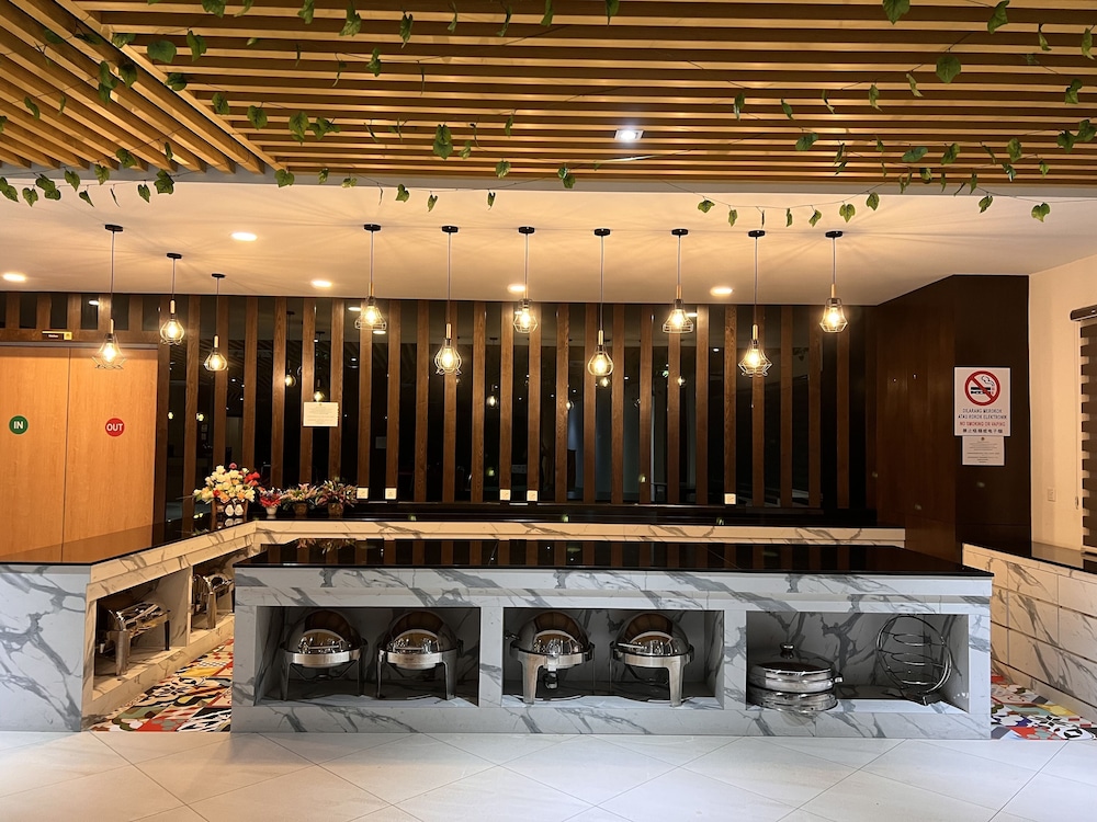 D Arc Hotel 16/50