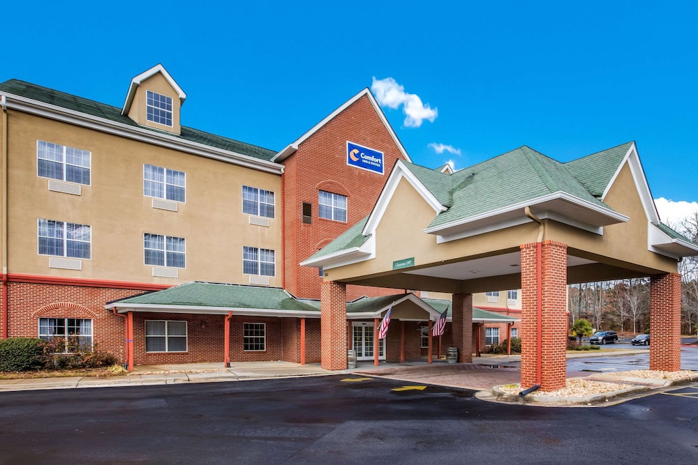 Comfort Inn & Suites Fairburn - Atlanta Southwest 1/45