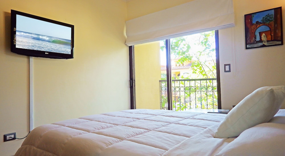 The Oaks Tamarindo Condominiums 26/67