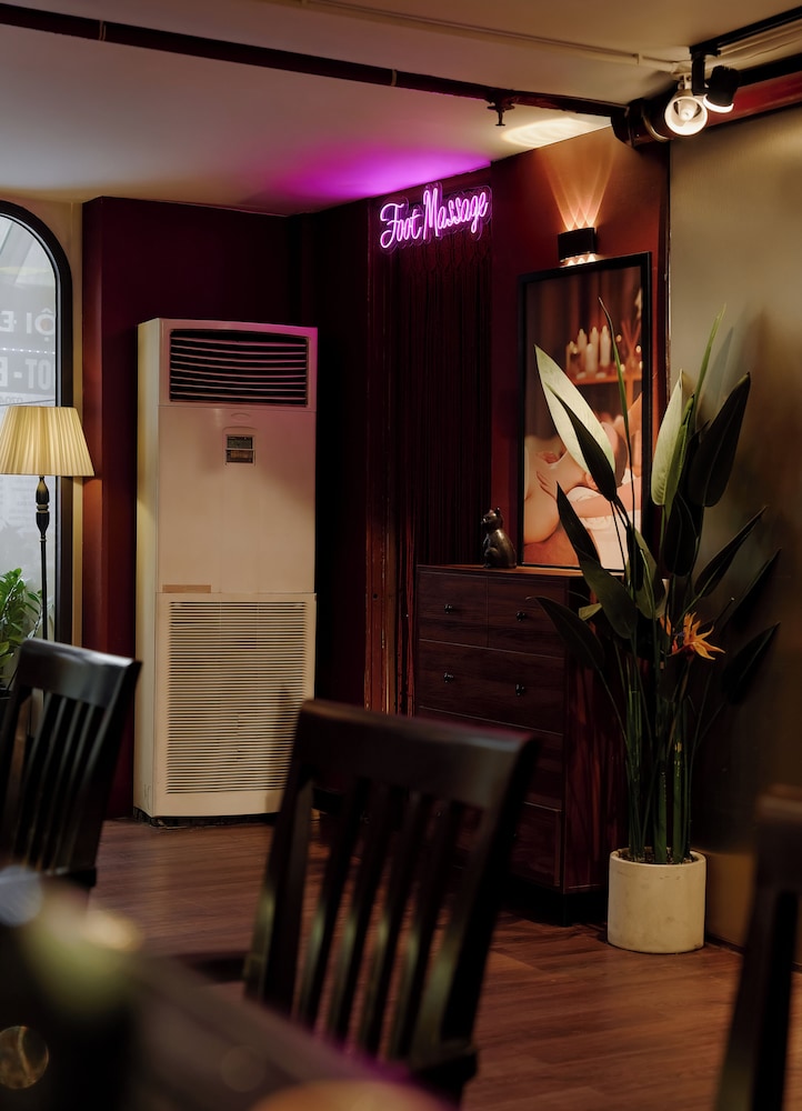 Asian Ruby Hotel & Apartment 47/62