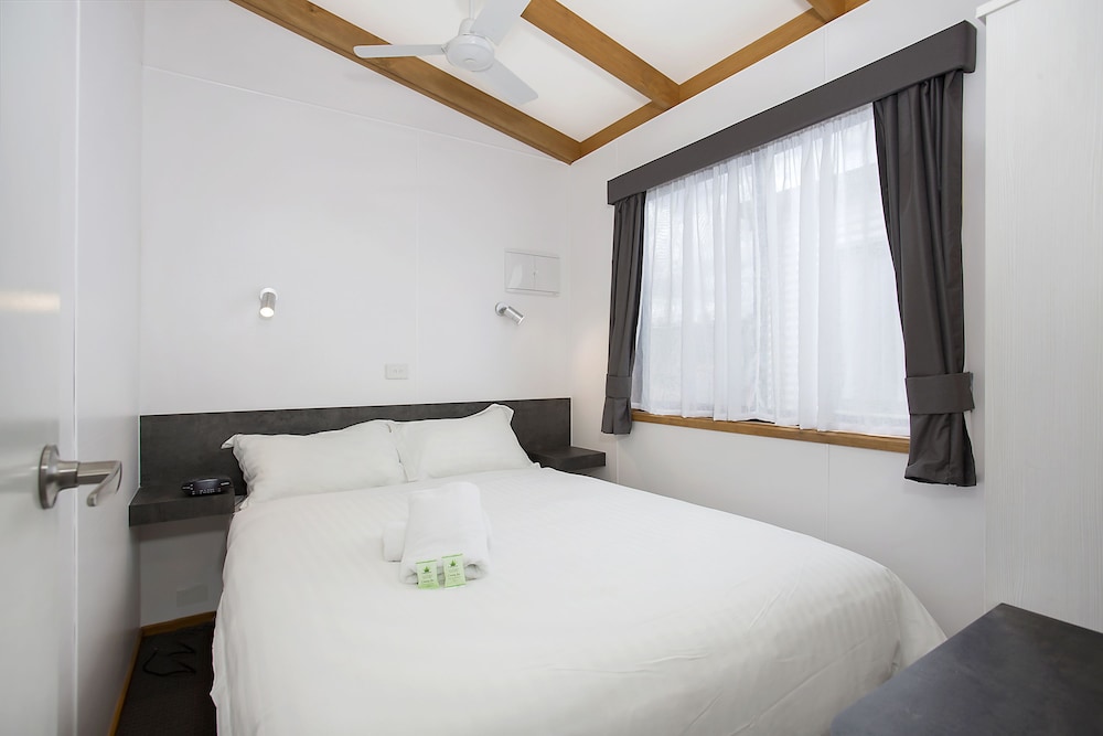 Warrnambool Claremont Holiday Village 10/42