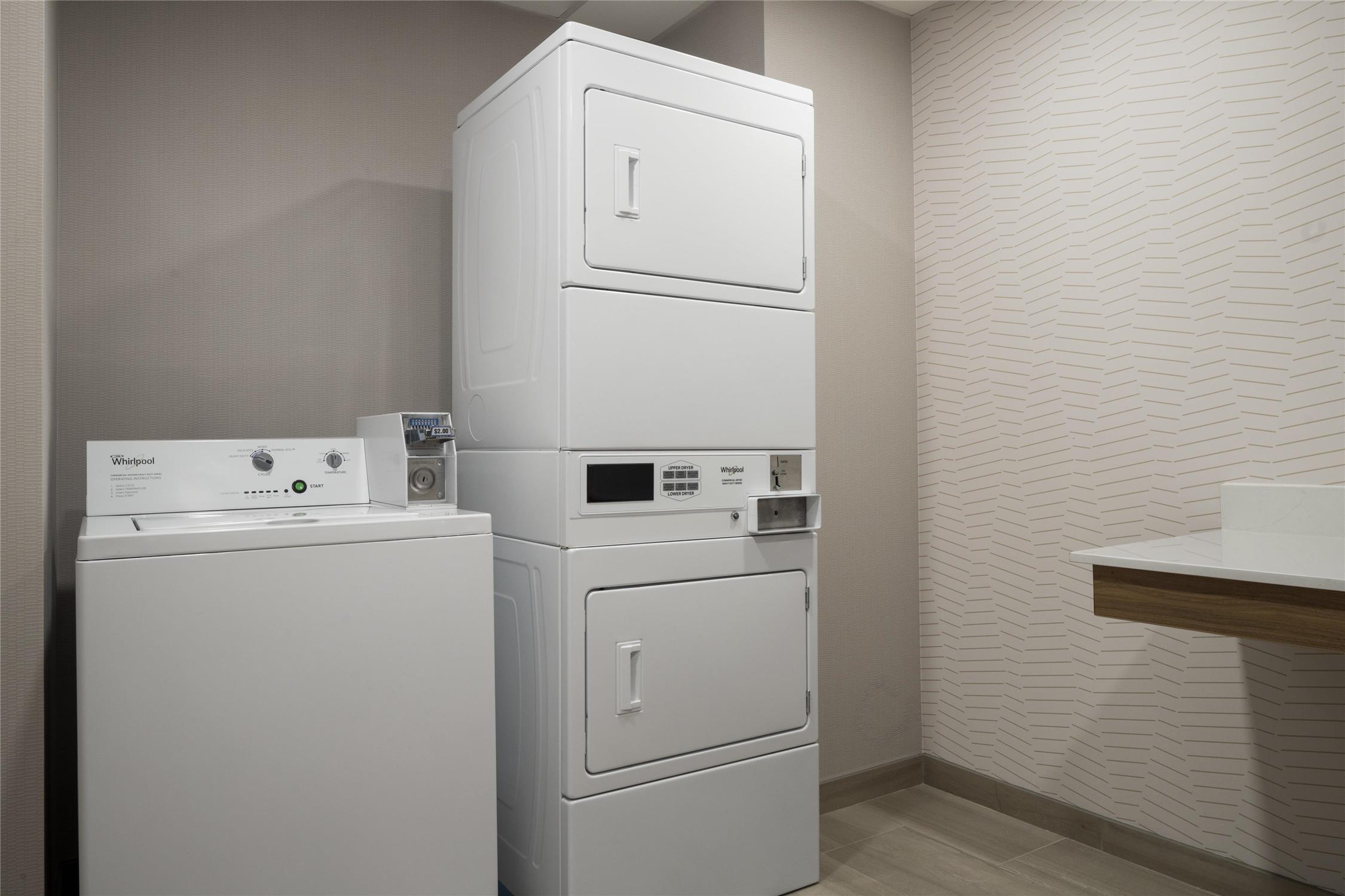 Hampton Inn York 12/53