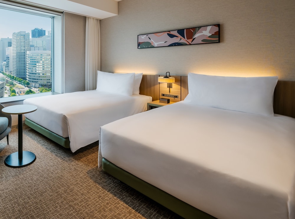غرفة ديلوكس بسريرين منفصلين بإطلالة على البحر في طابق مرتفع، The Square hotel Yokohama Minatomirai 2/5