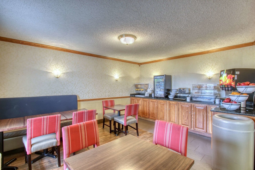 Comfort Inn Fond Du Lac 35/44