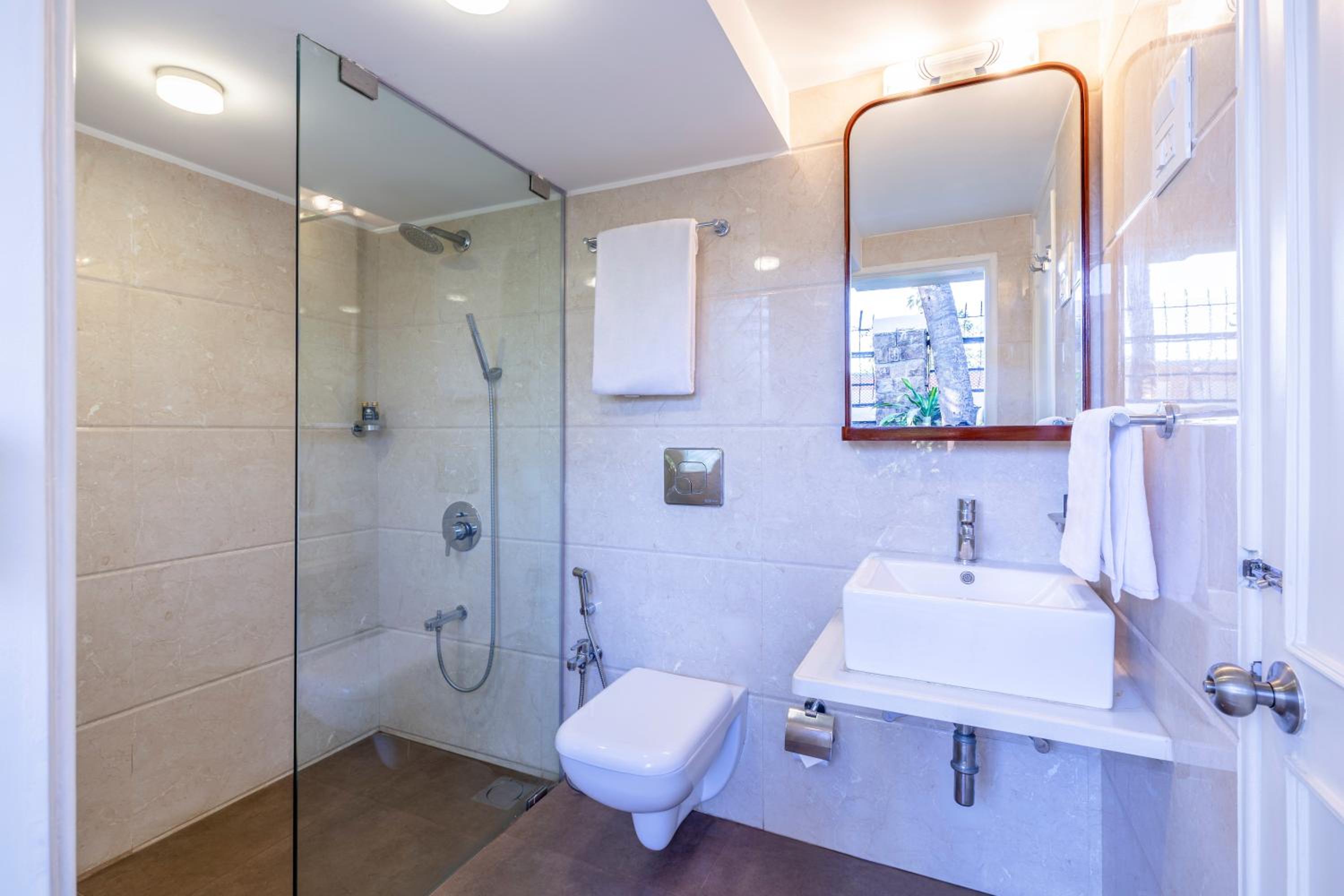 Beach House Madh Island Mumbai Ama Stays & Trails 34/36