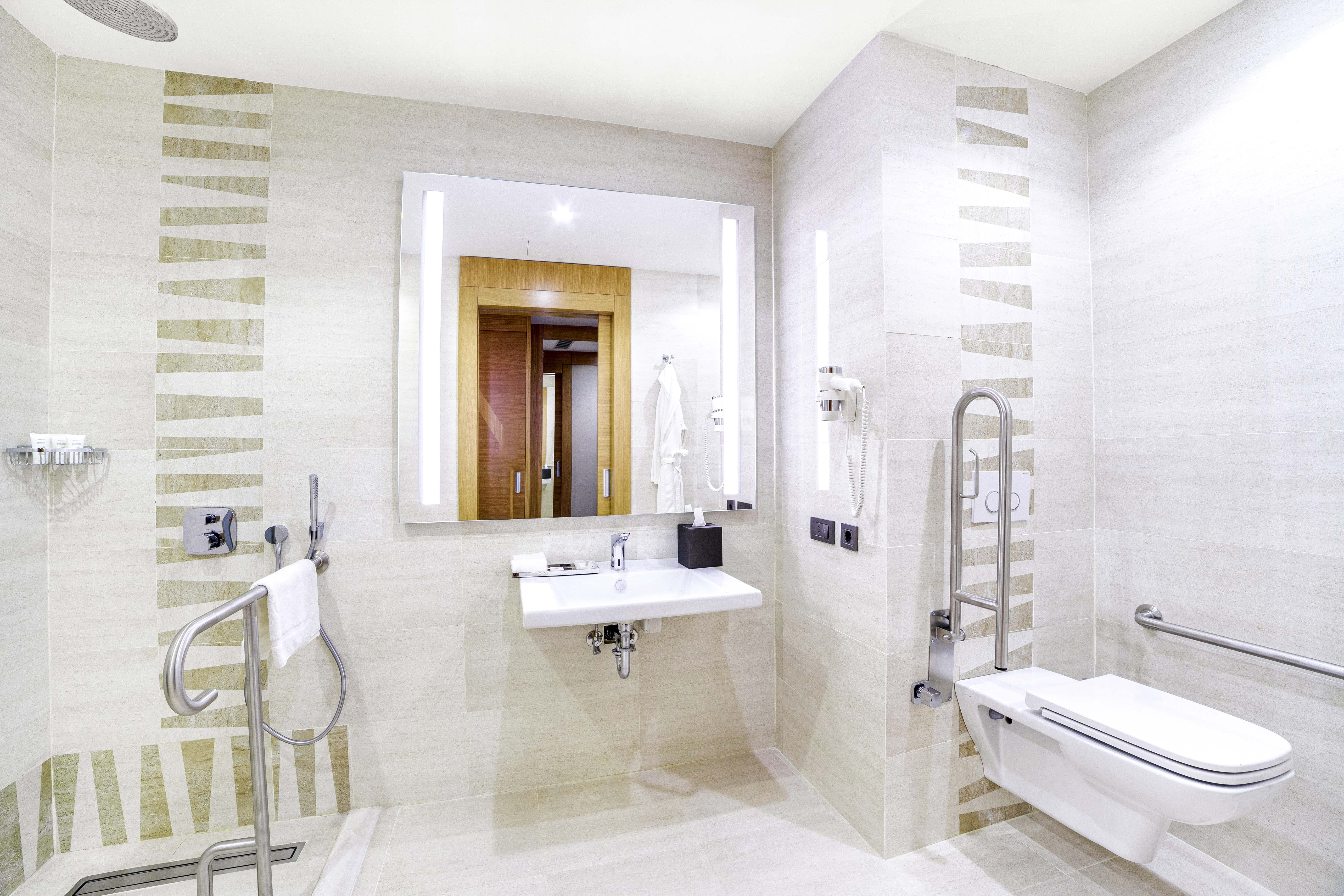 Holiday Inn Baku 58/59