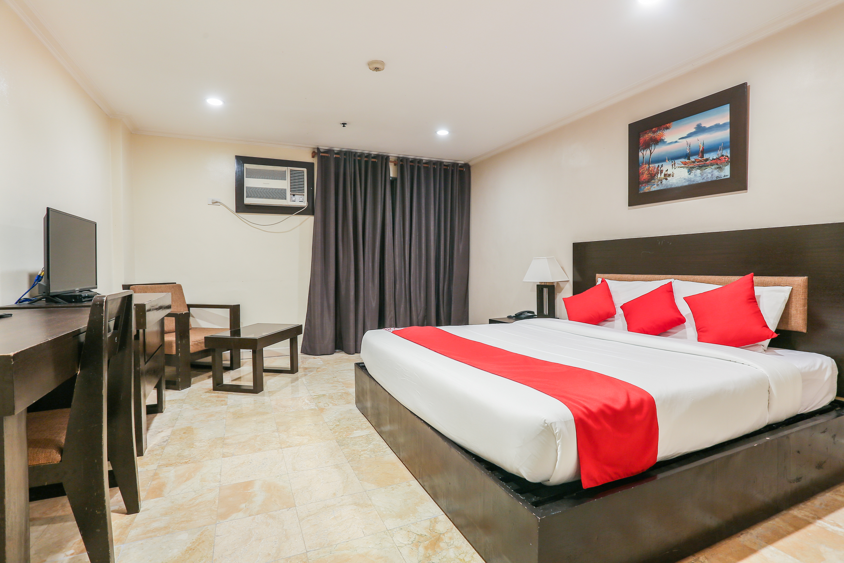 Paragon Tower Hotel 14/50