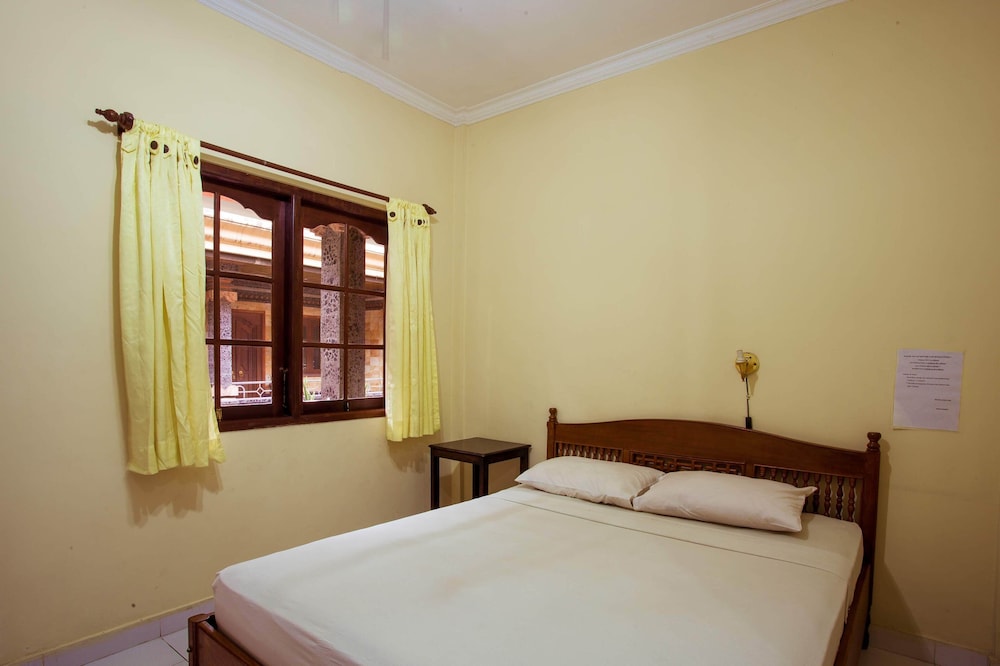 Segara Sadhu Inn 34/62
