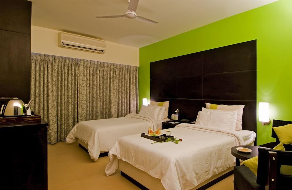 Citrus Hotels Lonavala 13/47