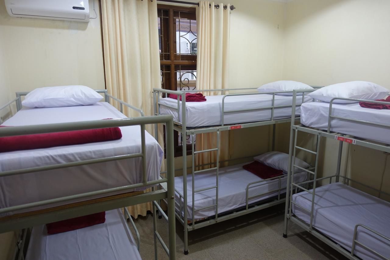 Female Dorm, Female Only