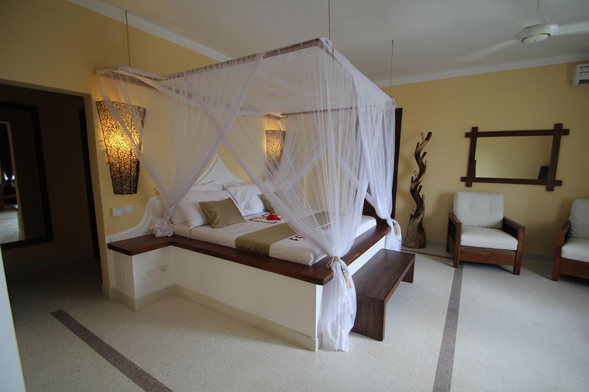 Jungle, Villa, Butler, Hot Tub