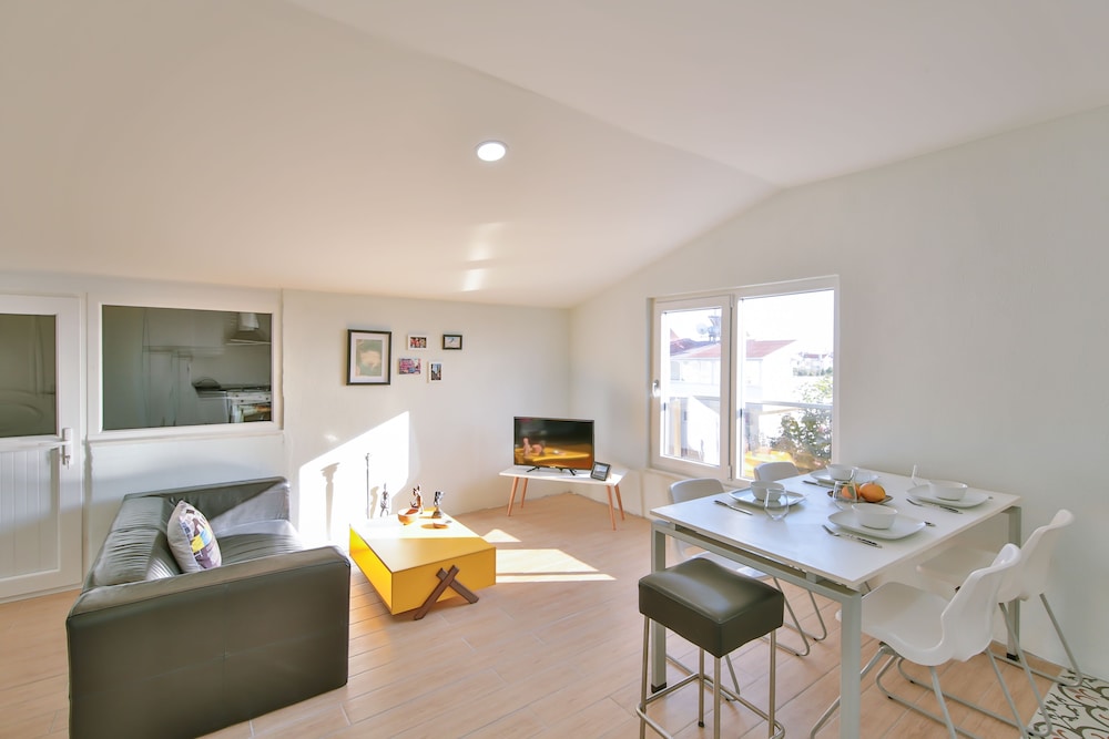 Ev Villas 27/50