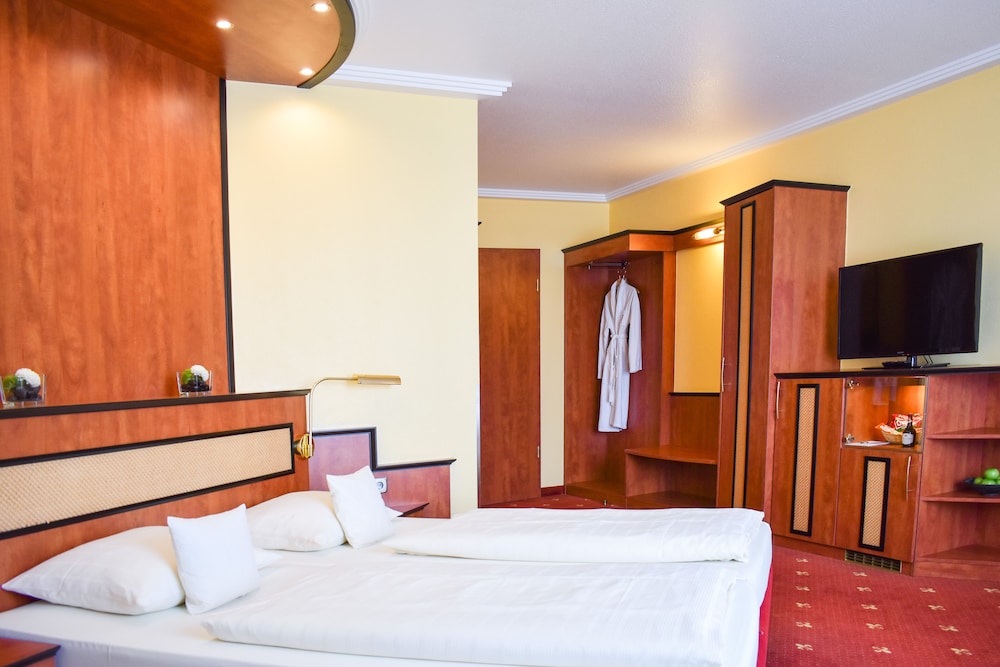 Hotel Esperanto 20/69