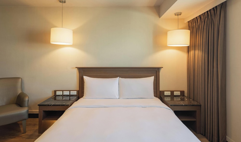 Kindness Hotel Yuanlin 34/50