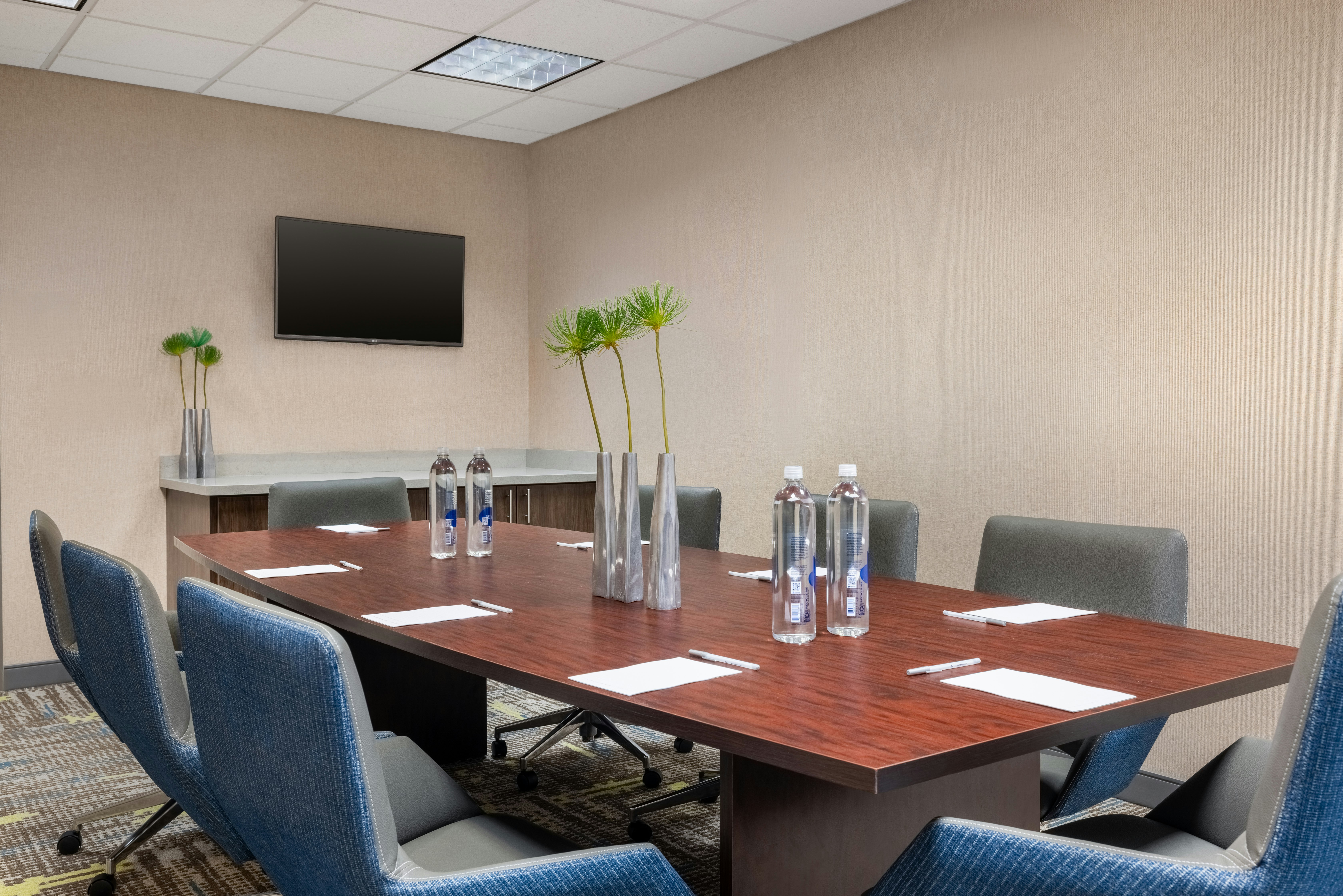 Hampton Inn & Suites Lincoln - North East I-80 56/71