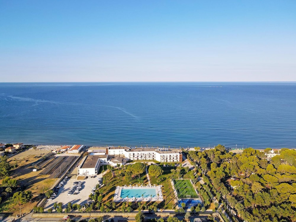 Futura Club Eleamare 24/30