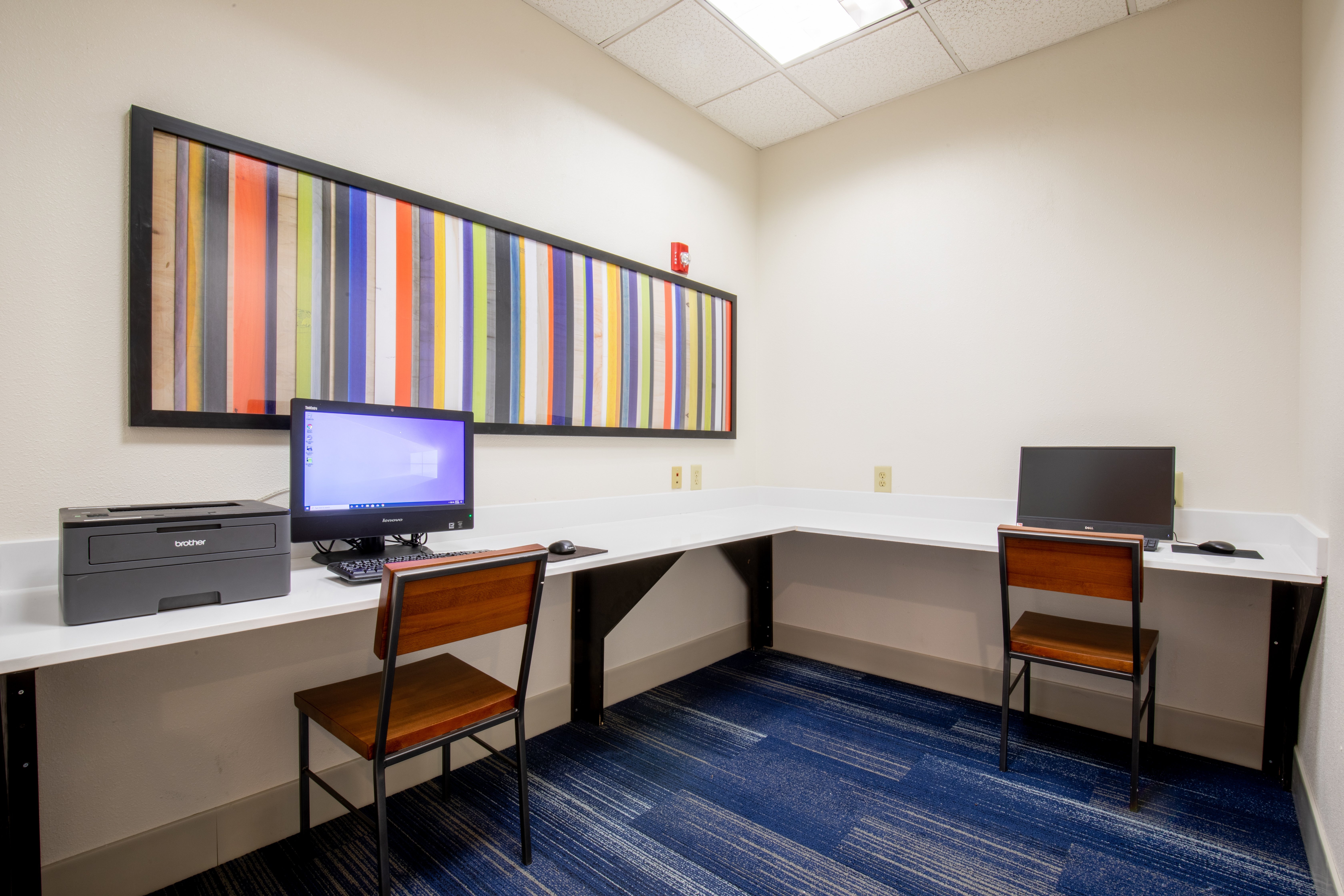 Holiday Inn Express Johnson City 44/48