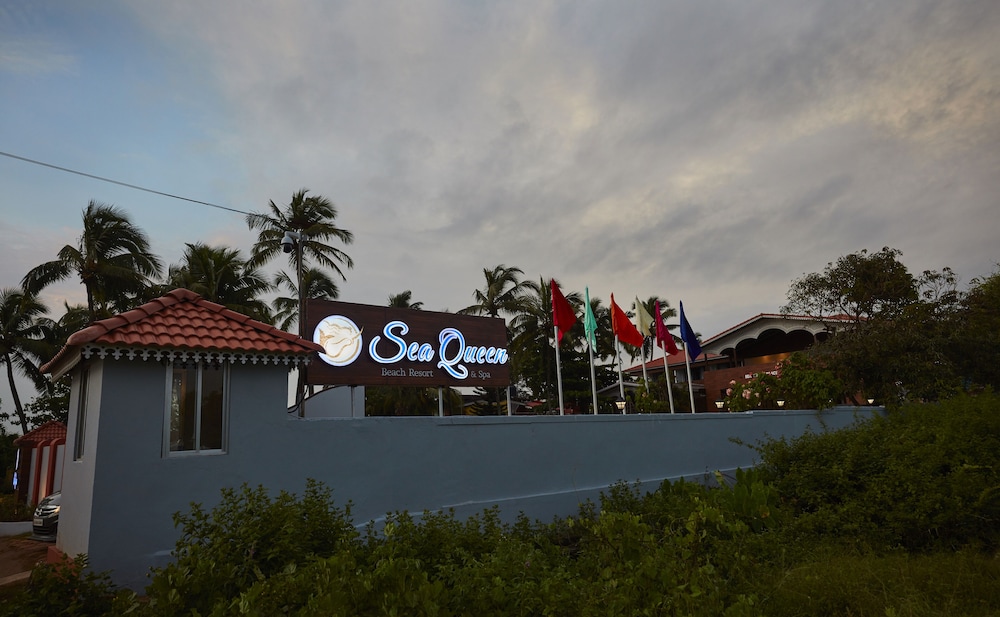 Sea Queen Beach Resort and Spa 7/69