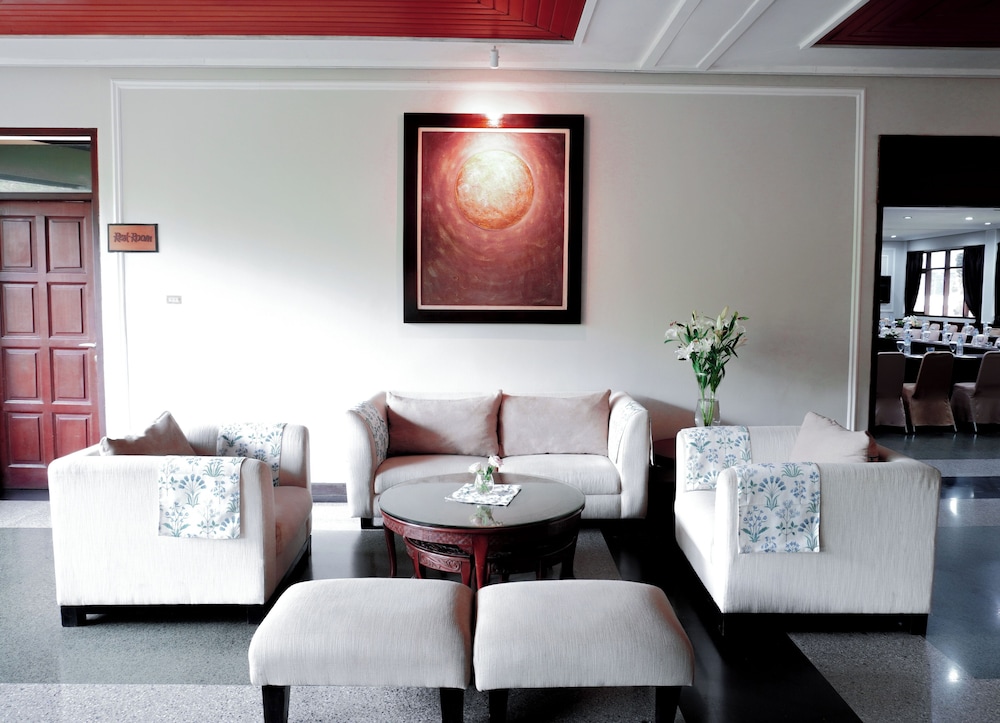 Puteri Gunung Hotel 24/49
