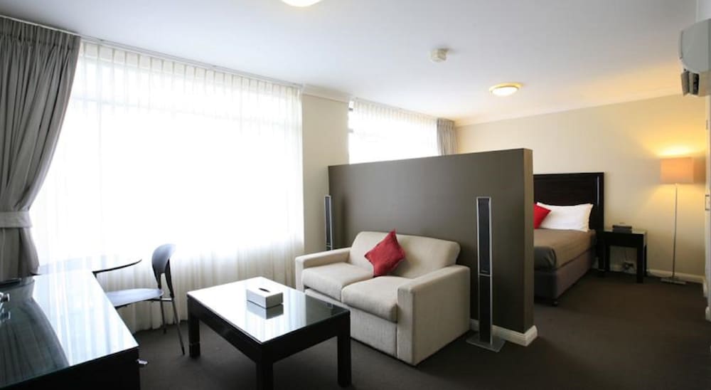 CHECKERS RESORT & CONFERENCE CENTRE 32/52