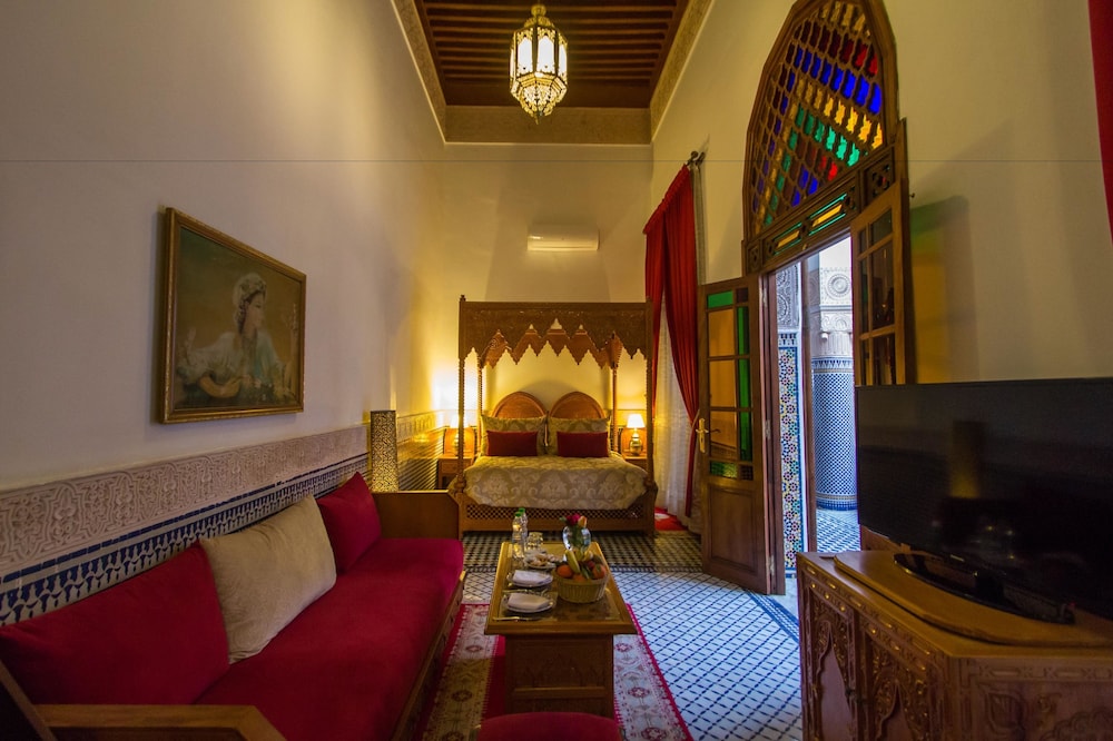 Riad Myra 41/75