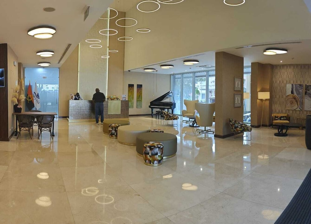 SKYNA HOTEL 5/45