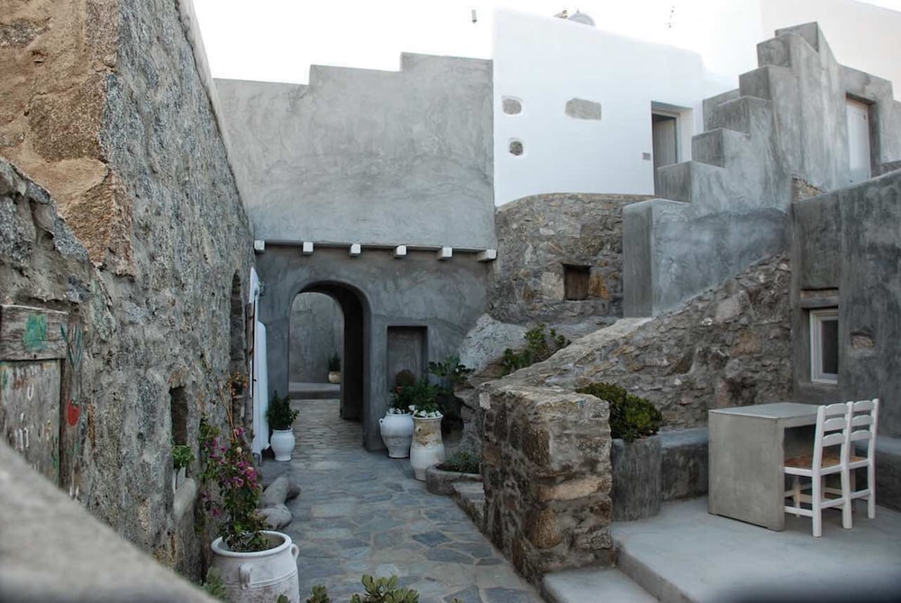 Aletro Cottage Houses 38/47