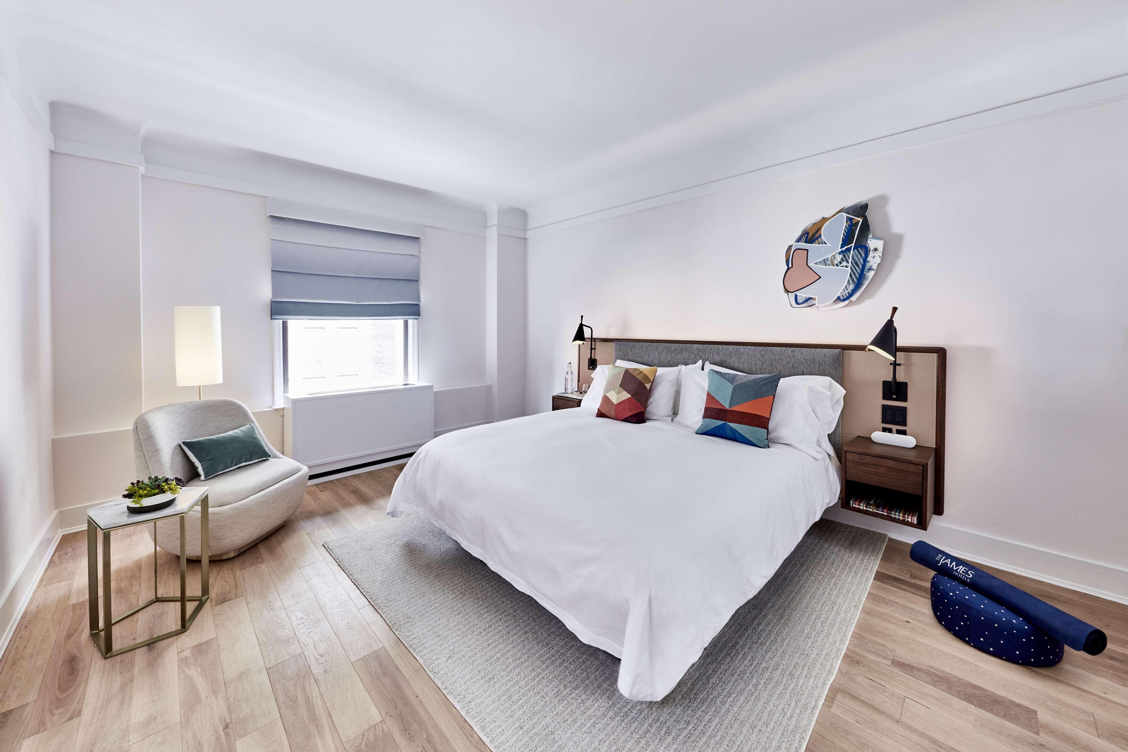 Suite, King Bed