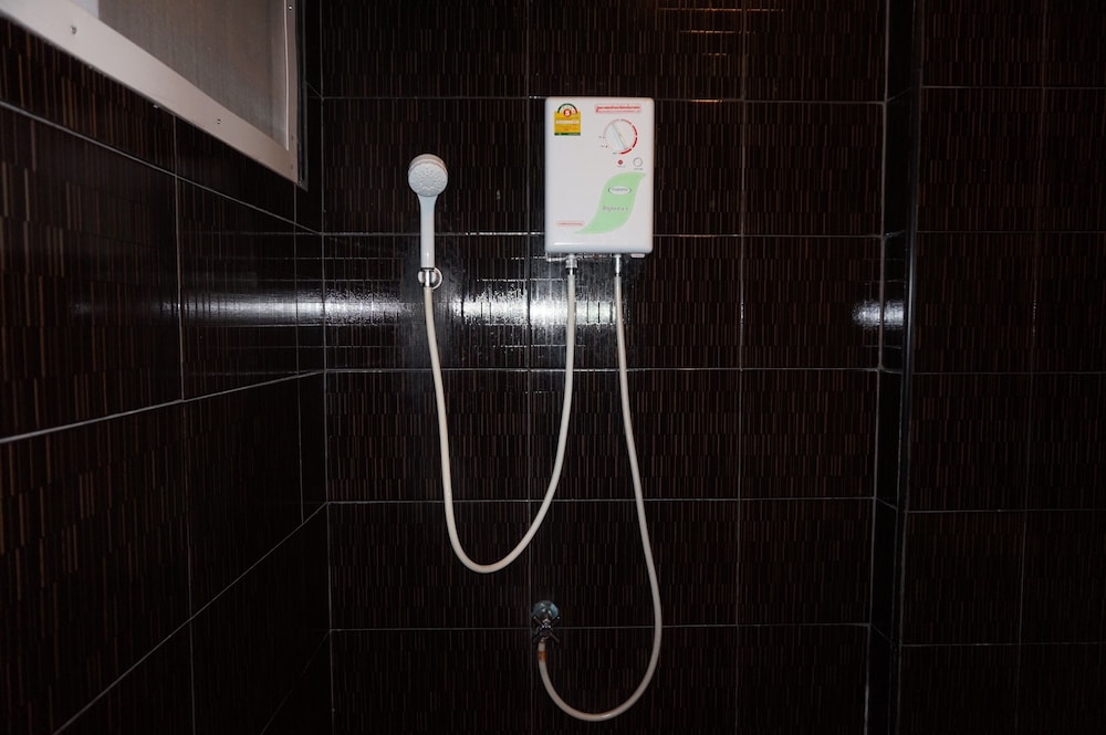 R2 Apartment Service 24/50