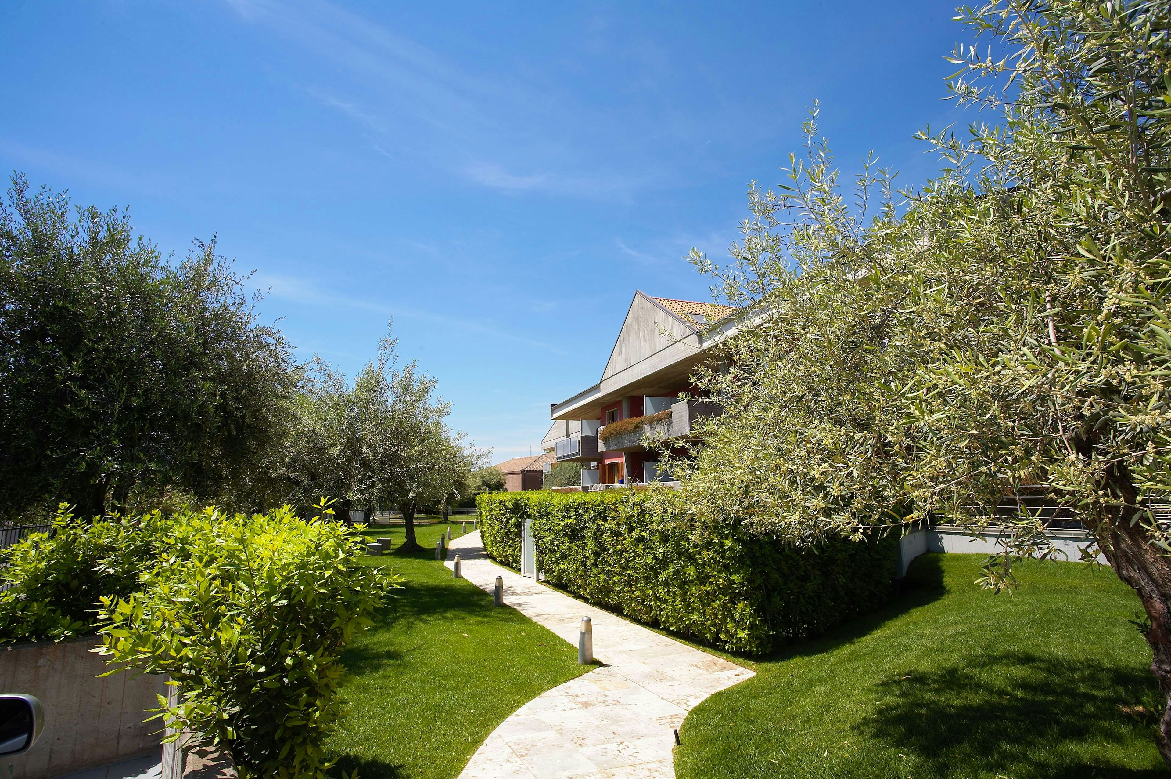 Catania Hills Residence 5/9