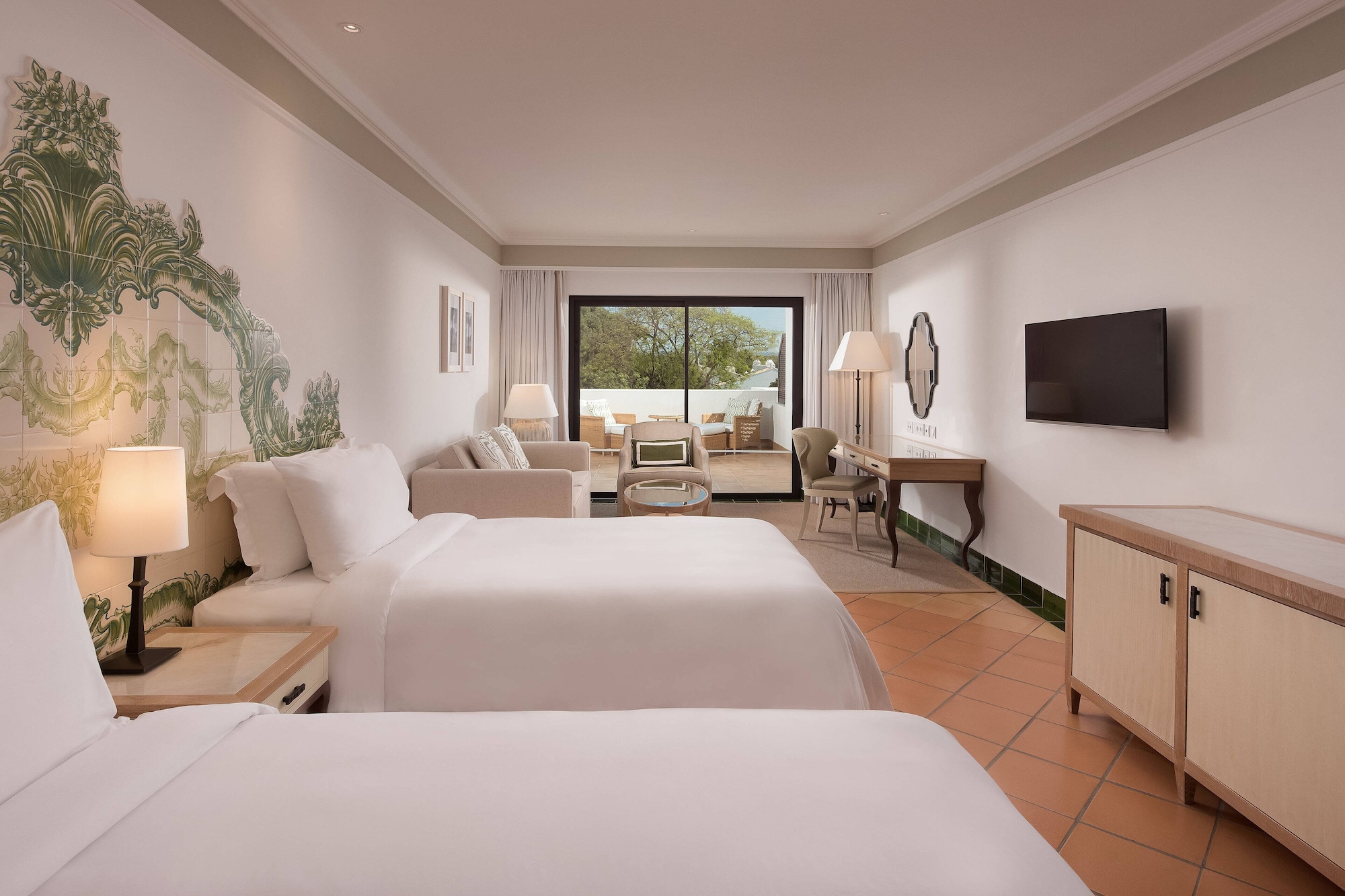 Grand, Twin Beds, Ocean View, Balcony