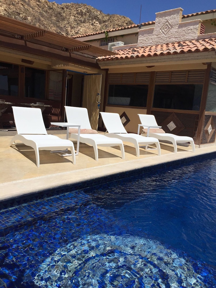 Cabo Vista Hotel - Adults Only 12/63