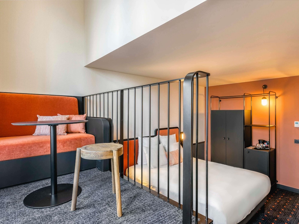 Mercure Bordaux Gare Atlantic 56/76