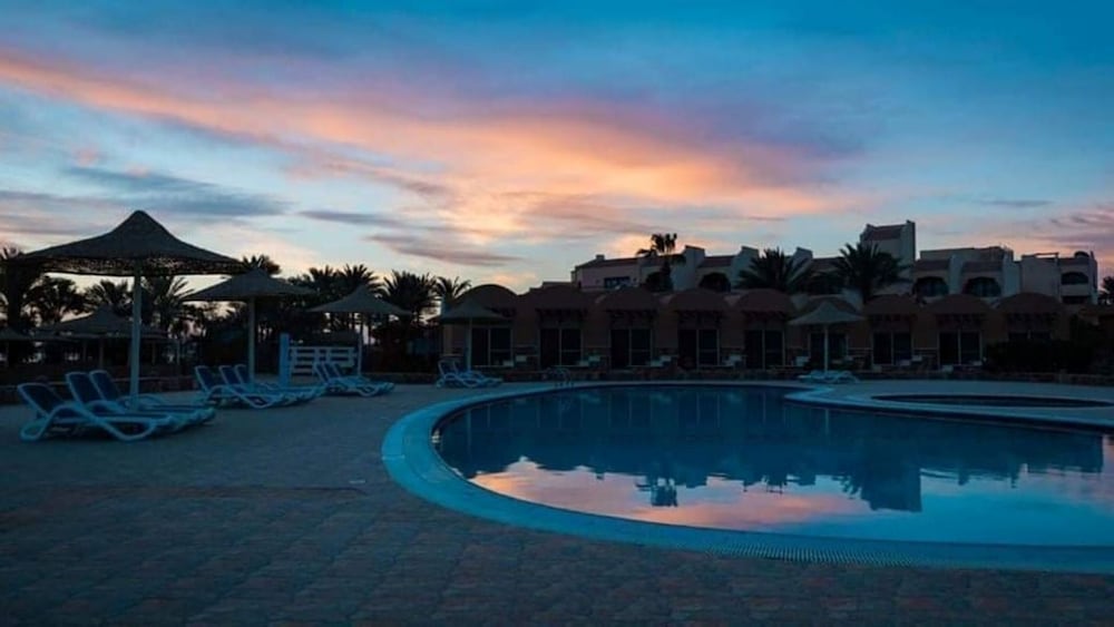 Silver Beach Redsea Resort - Adults Only 46/50