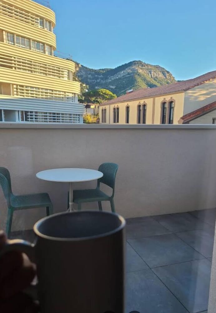 Apparthotel Privilodges Toulon Centre Gare 9/47