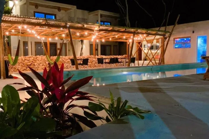 Hotel Y Glamping Azul Maria Bacalar 12/13