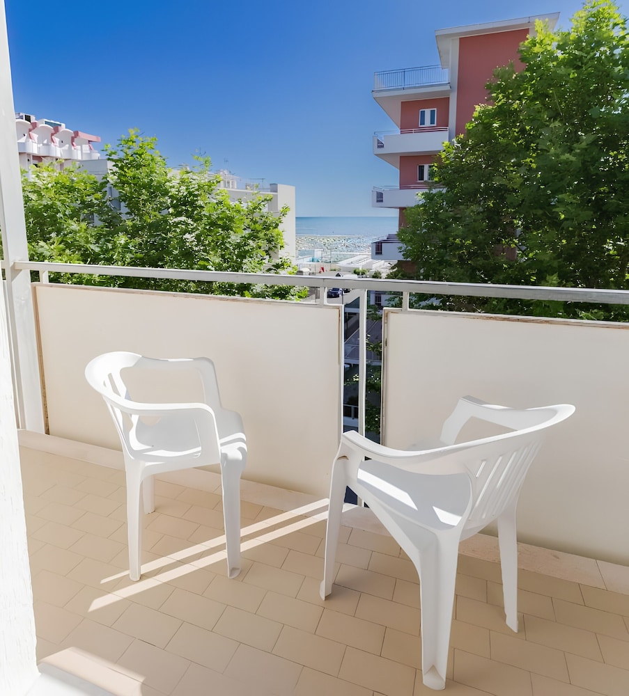 Hotel Sanremo 23/50