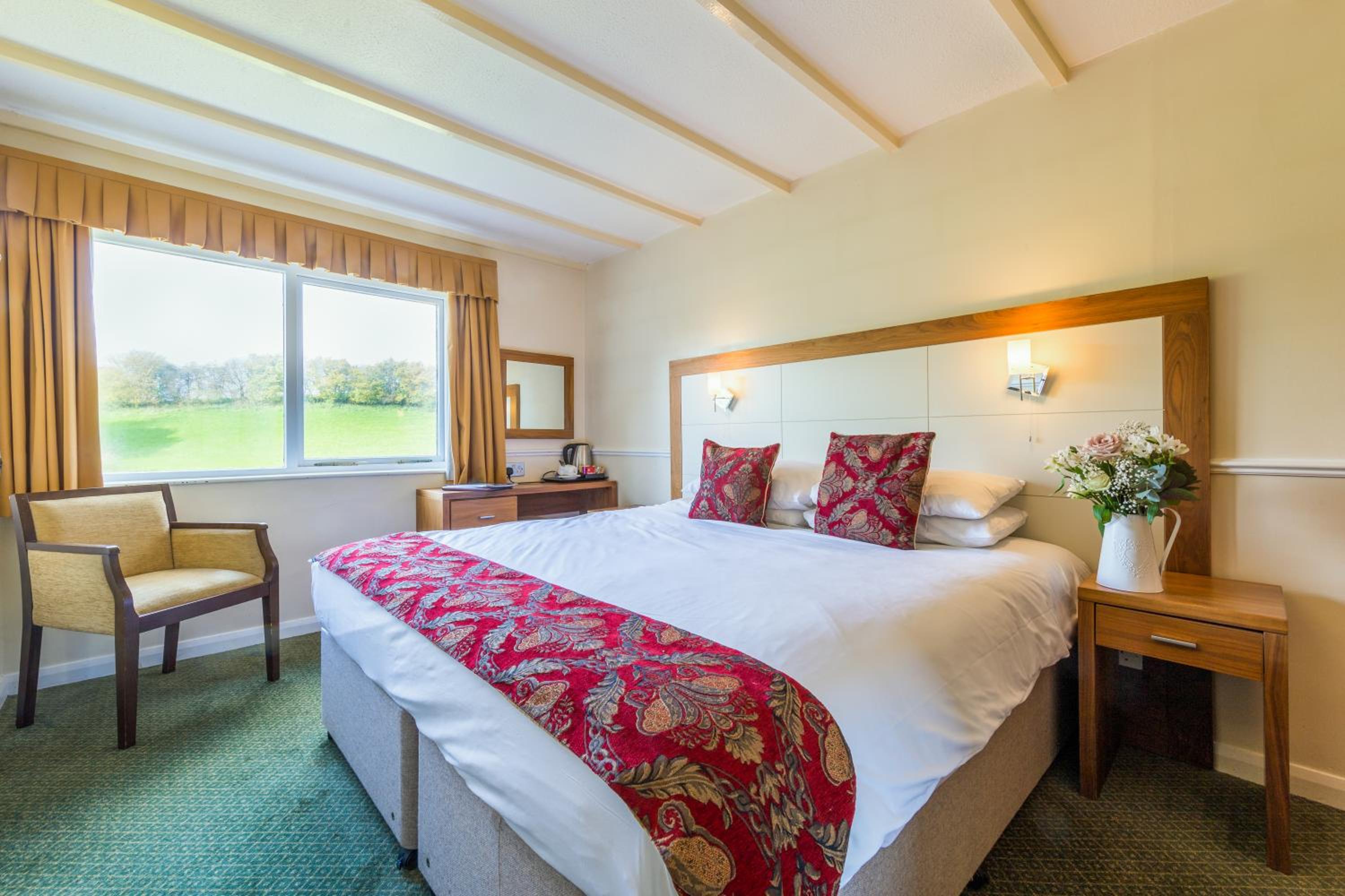 Room, Double Bed