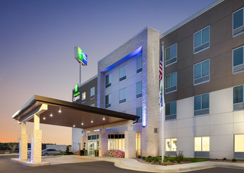 HOLIDAY INN EXPRESS CALHOUN SOUTH 1/82